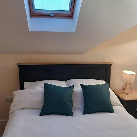 Roomy Penthouse 2 Double Bed Apartment - Spacious - Central Beeston - Free Secure Parking - Nottingham Esterno foto