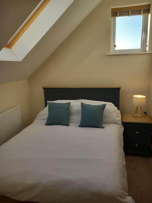 Roomy Penthouse 2 Double Bed Apartment - Spacious - Central Beeston - Free Secure Parking - Nottingham Esterno foto